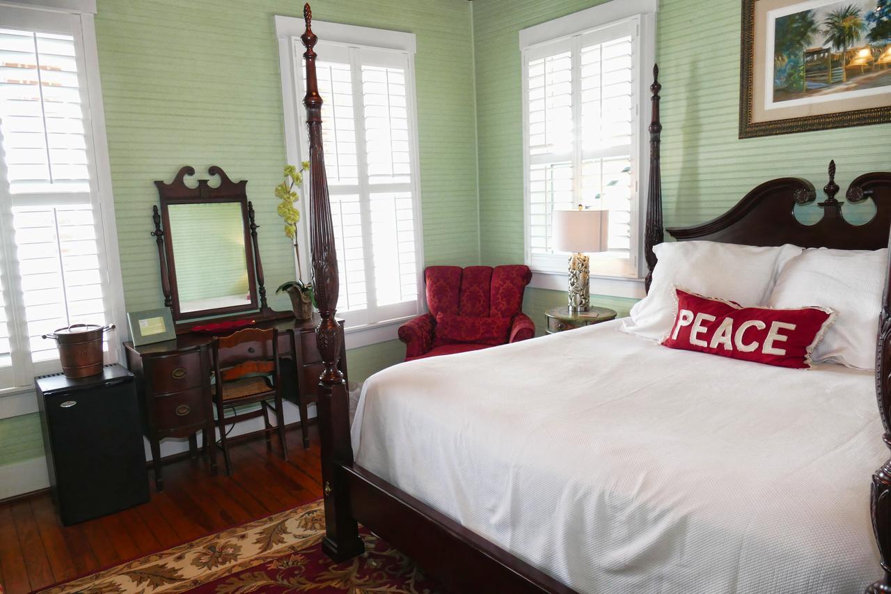 Beachview Inn&Spa Tybee Island Eksteriør billede